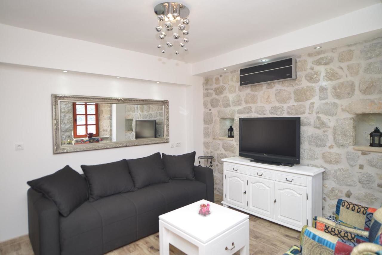 Апартаменты Apartments Risan Рисан-8